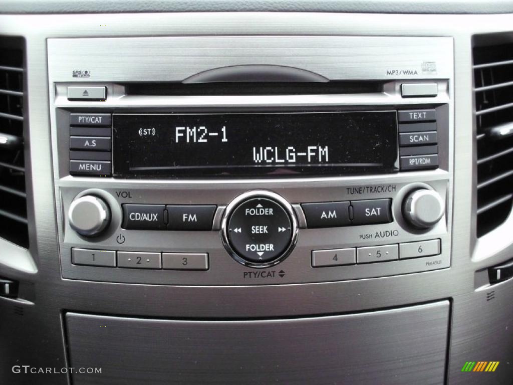 2011 Subaru Outback 2.5i Premium Wagon Controls Photo #47211341