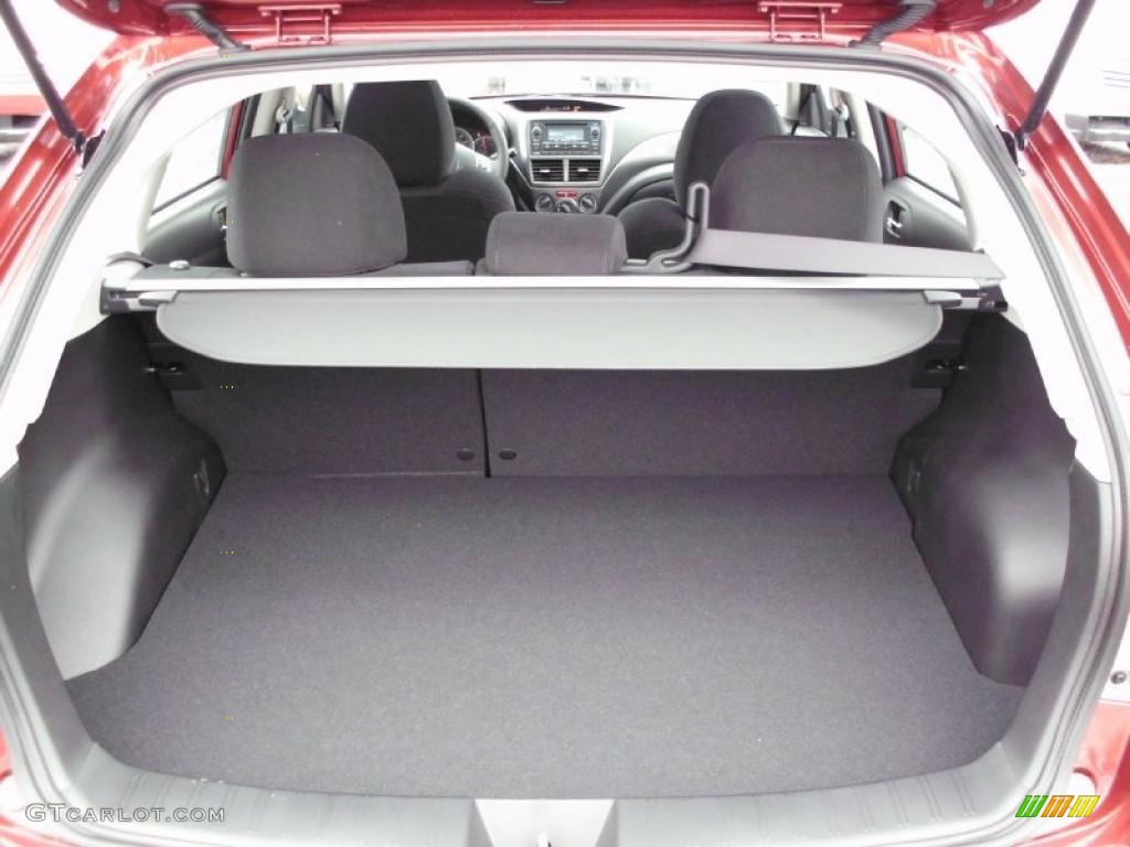 2011 Subaru Impreza 2.5i Premium Wagon Trunk Photo #47212193