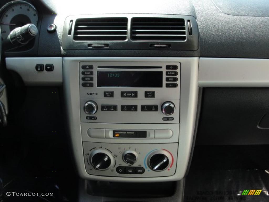 2006 Chevrolet Cobalt SS Coupe Controls Photo #47214860