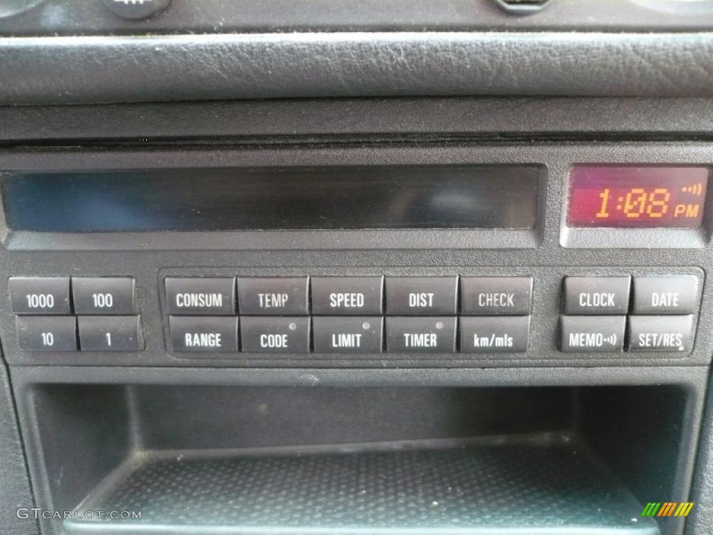 1995 BMW 3 Series 325i Convertible Controls Photo #47214958