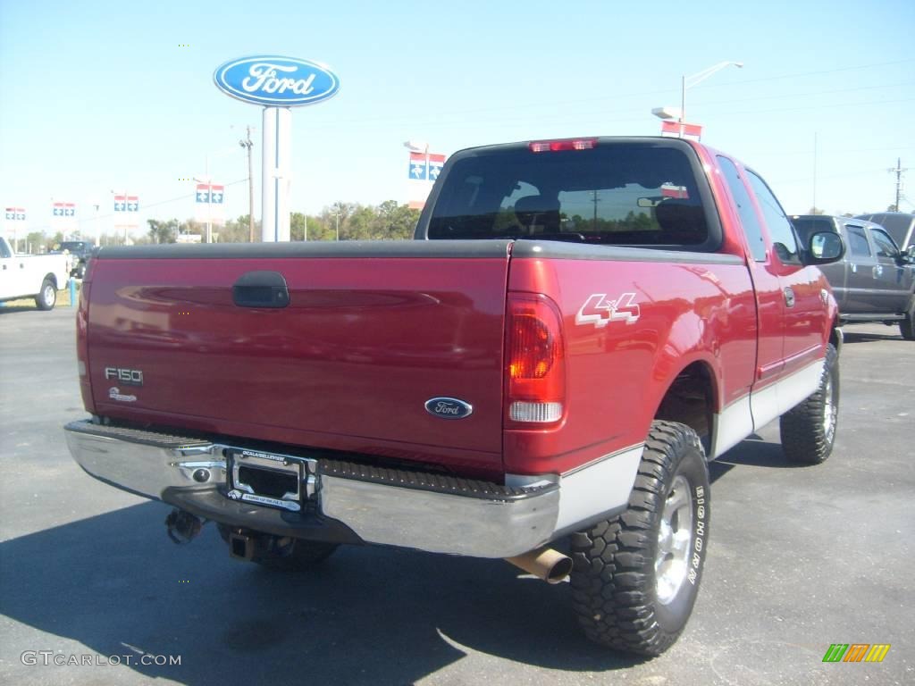 2004 F150 XLT Heritage SuperCab 4x4 - Toreador Red Metallic / Heritage Graphite Grey photo #3