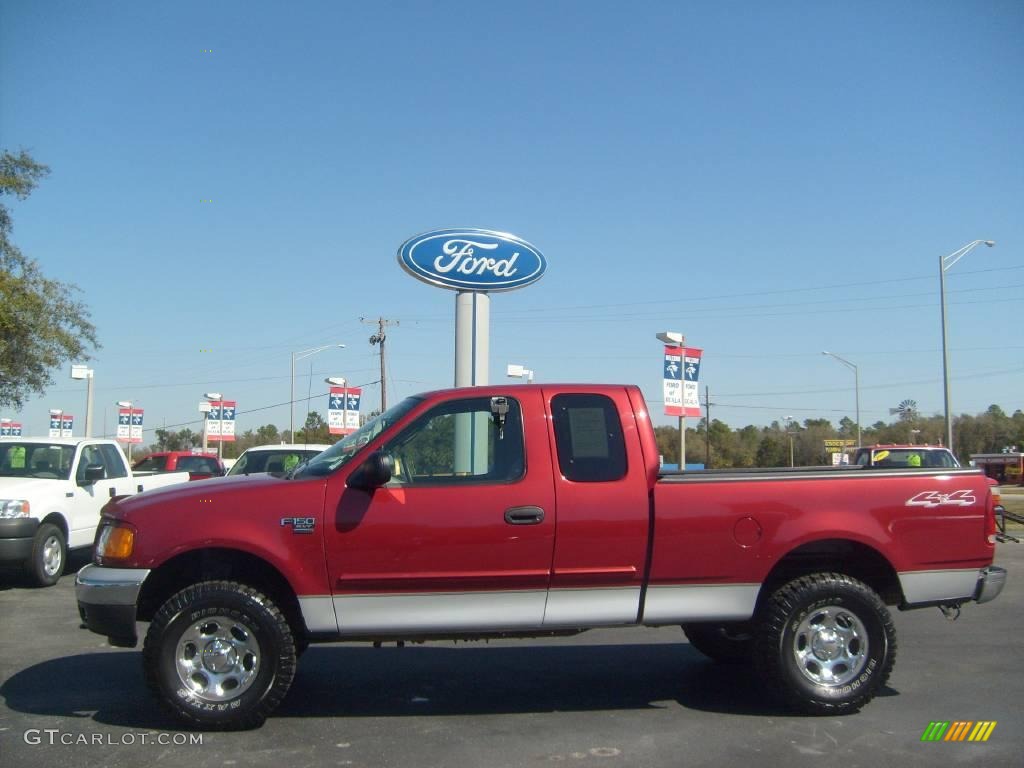 2004 F150 XLT Heritage SuperCab 4x4 - Toreador Red Metallic / Heritage Graphite Grey photo #6