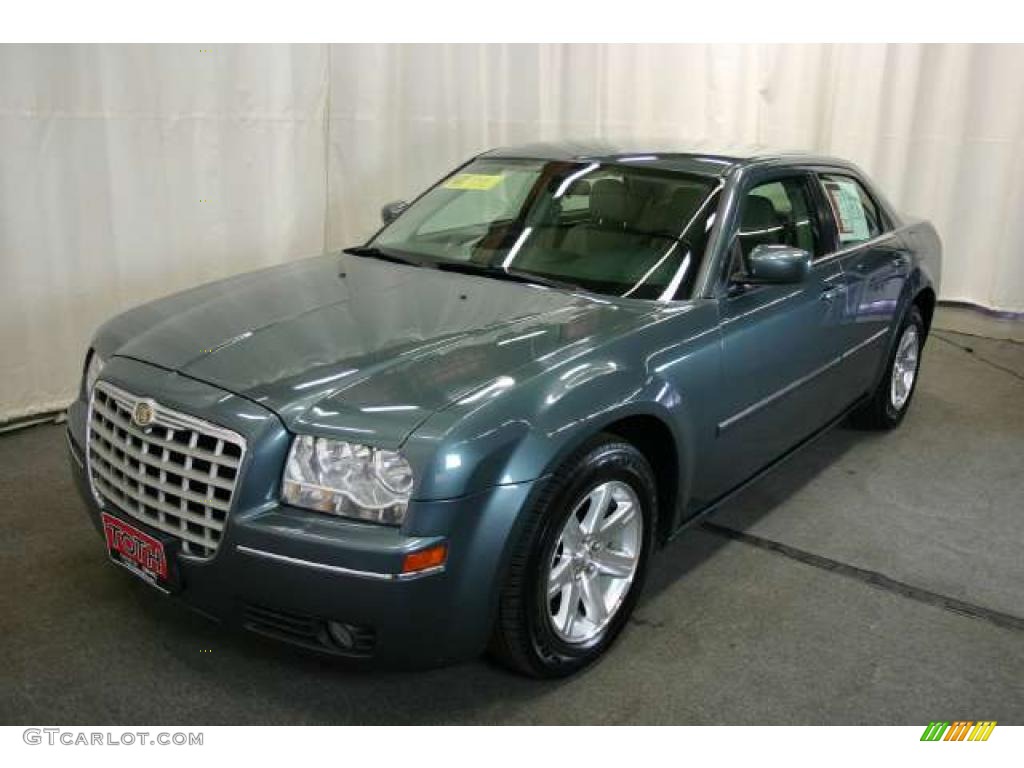 Magnesium Pearlcoat 2006 Chrysler 300 Touring Exterior Photo #47215478