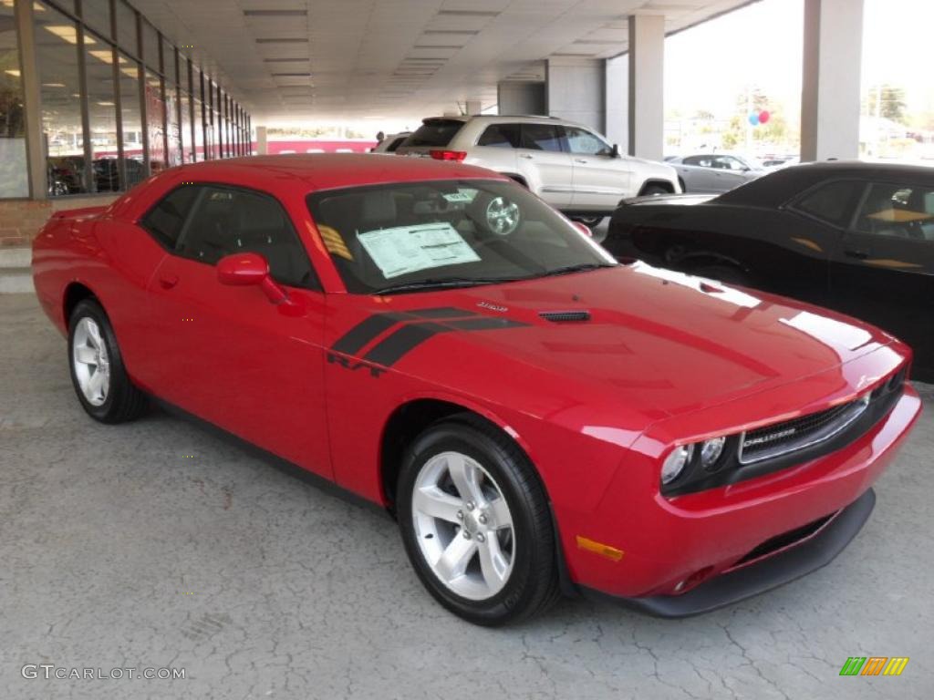 Redline 3-Coat Pearl 2011 Dodge Challenger R/T Plus Exterior Photo #47217662