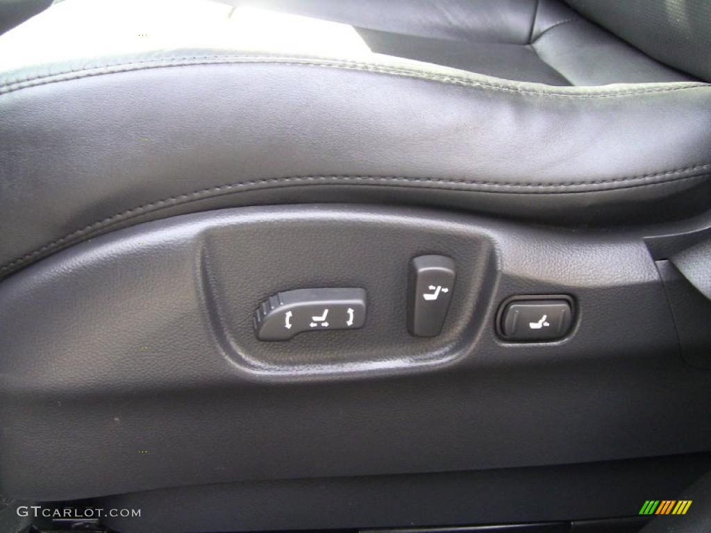 2006 FX 35 AWD - Beryllium Metallic / Graphite photo #25