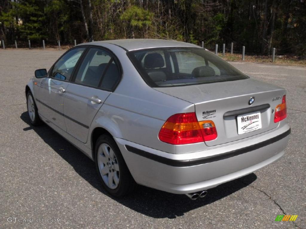 2002 3 Series 325xi Sedan - Titanium Silver Metallic / Black photo #2