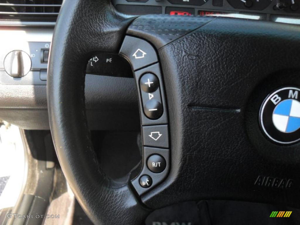 2002 BMW 3 Series 325xi Sedan Controls Photo #47220578