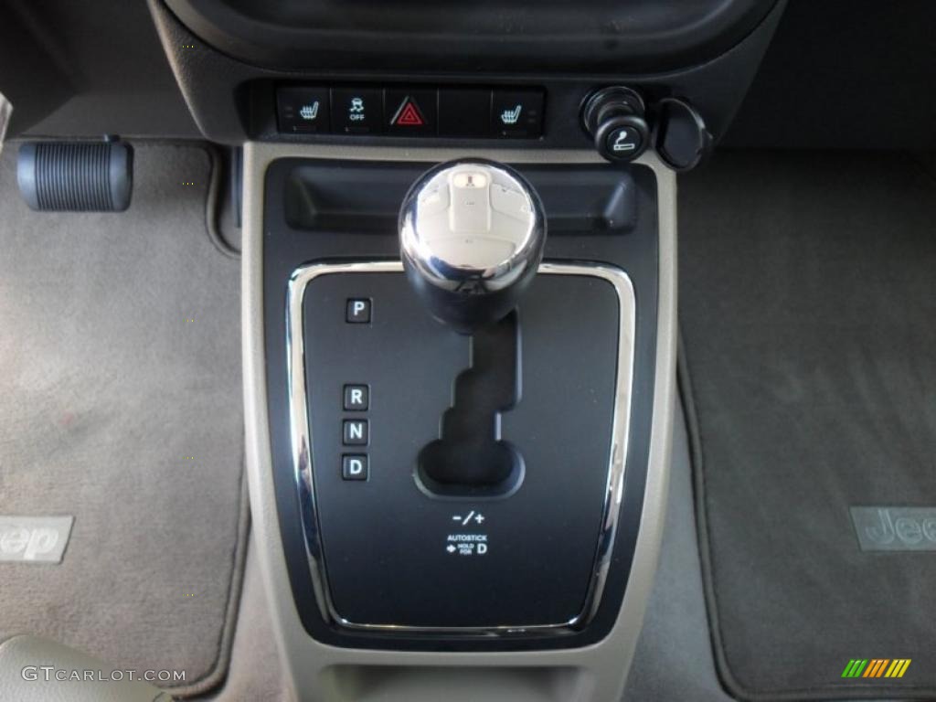 2010 Jeep Patriot Limited Transmission Photos