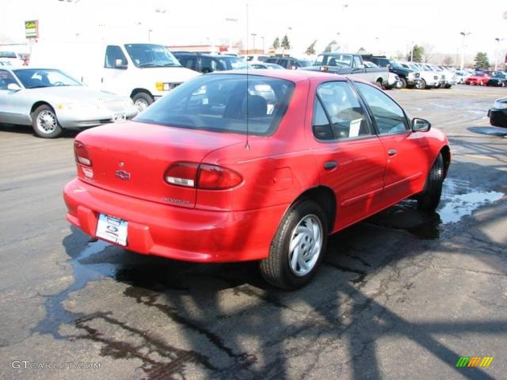 1998 Cavalier Sedan - Flame Red / Gray photo #6