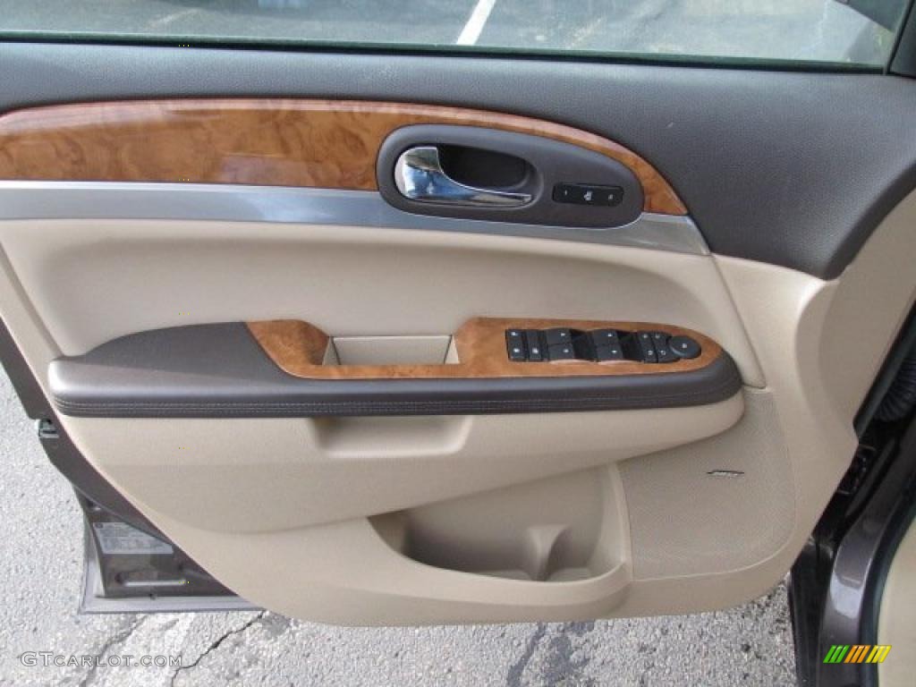 2008 Buick Enclave CXL AWD Cashmere/Cocoa Door Panel Photo #47223701