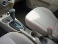 2010 Hyundai Accent Beige Interior Transmission Photo