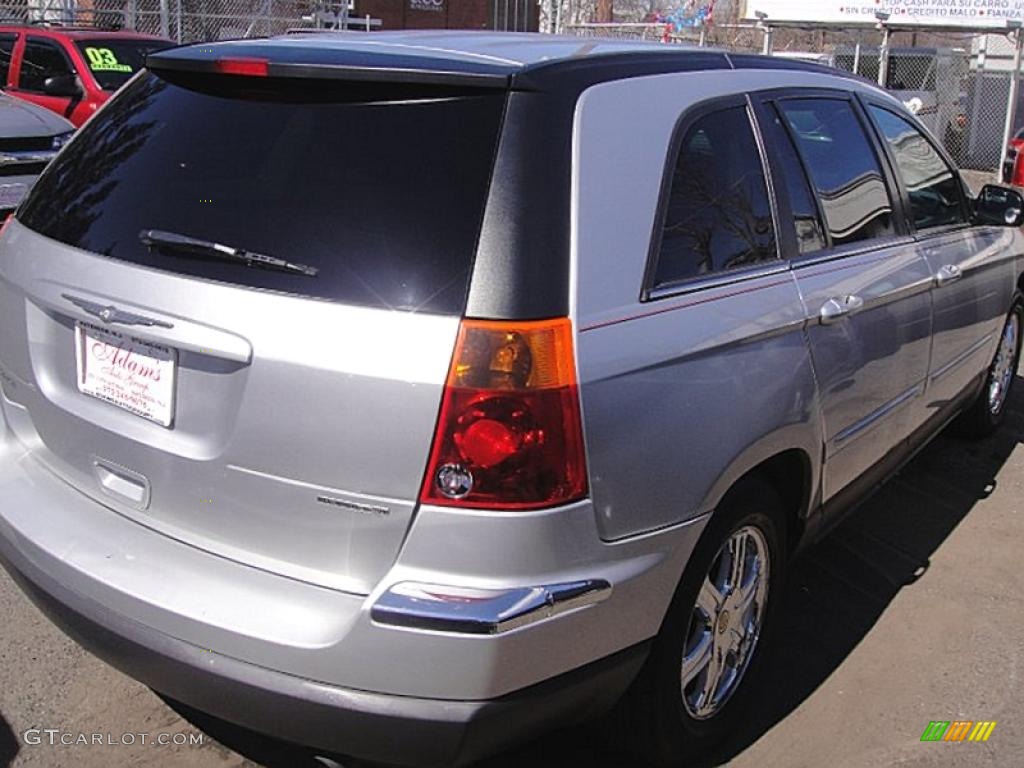 2004 Pacifica AWD - Bright Silver Metallic / Light Taupe photo #3