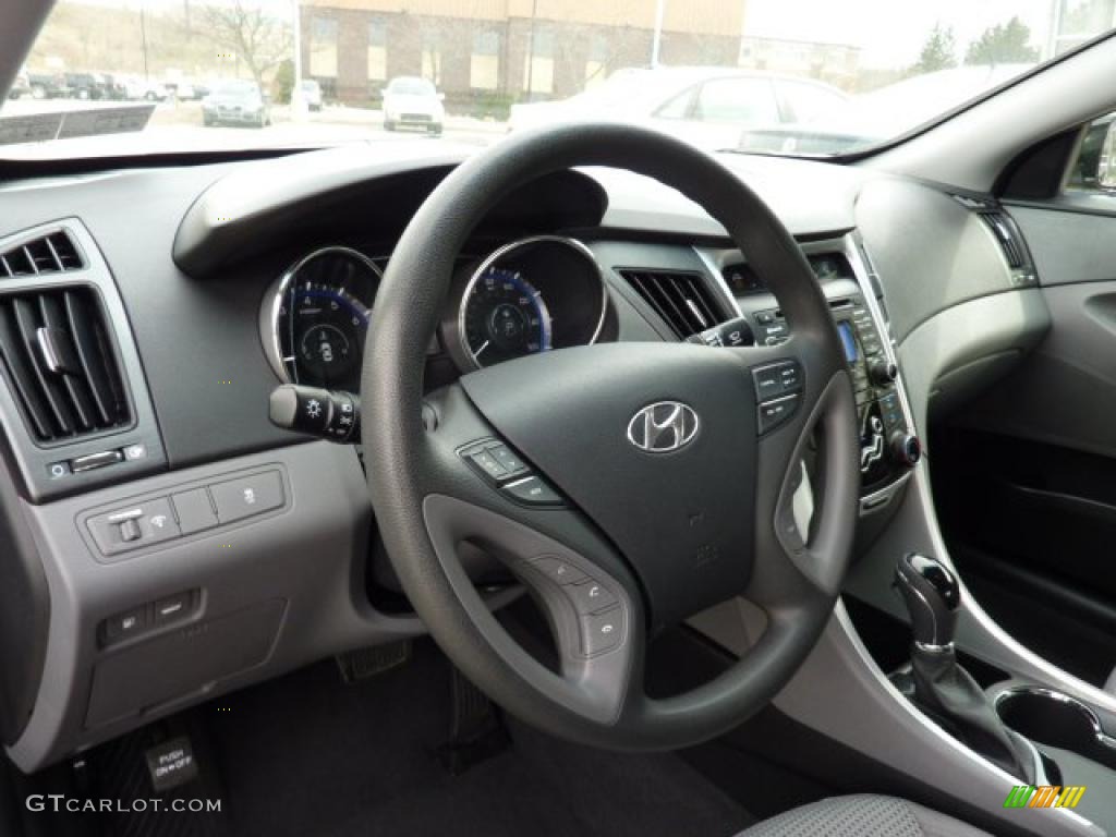 2011 Hyundai Sonata GLS Gray Steering Wheel Photo #47225252