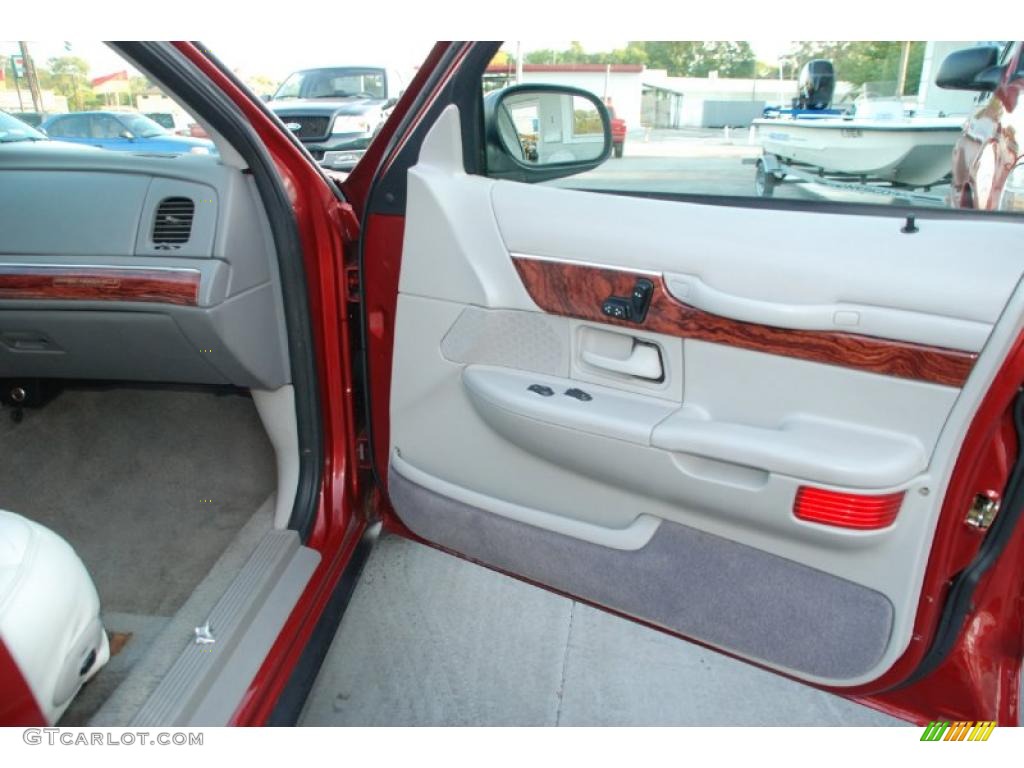 2000 Mercury Grand Marquis LS Light Graphite Door Panel Photo #47227298