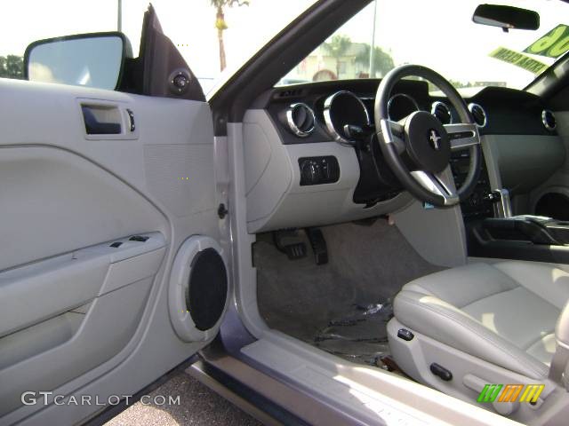 2006 Mustang V6 Premium Convertible - Tungsten Grey Metallic / Light Graphite photo #13