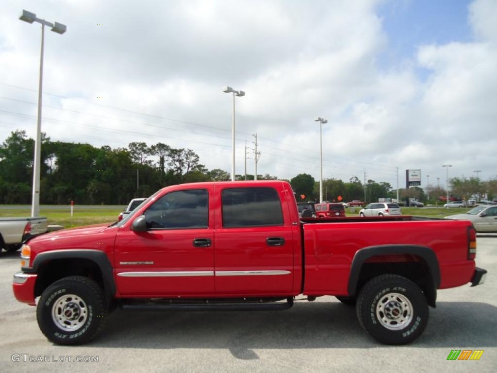 2005 Sierra 2500HD SLE Crew Cab 4x4 - Fire Red / Pewter photo #2