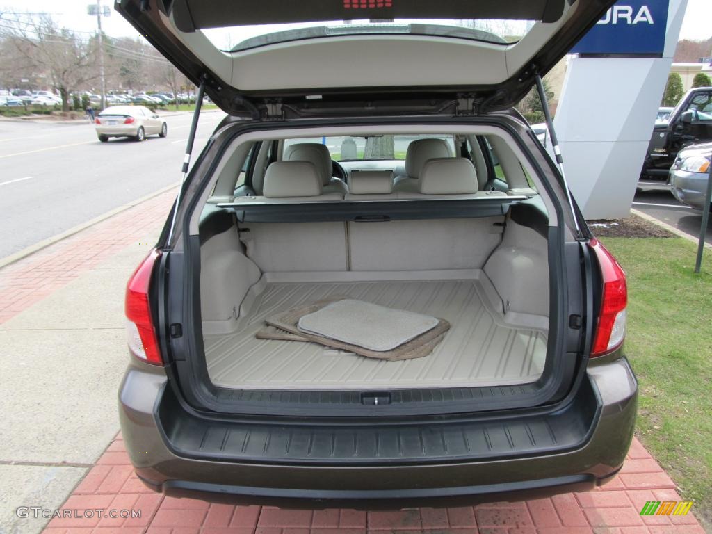 2008 Subaru Outback 2.5i Limited Wagon Trunk Photo #47228738