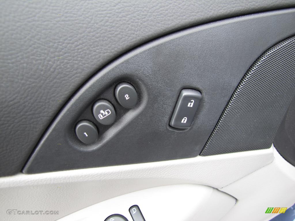 2011 Chevrolet Corvette Coupe Controls Photo #47228963