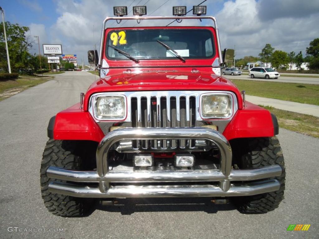 1992 Wrangler S 4x4 - Radiant Fire Red / Gray photo #15