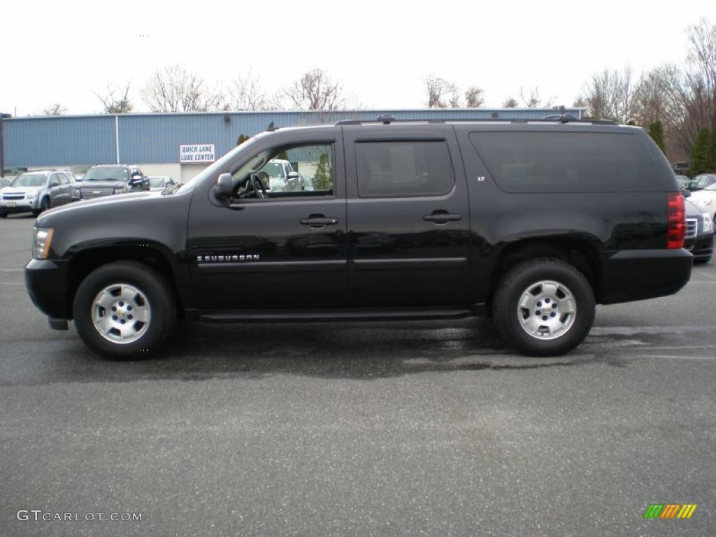 2007 Suburban 1500 LT 4x4 - Black / Ebony photo #4