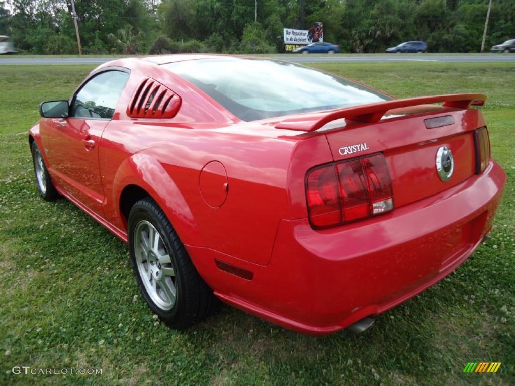 2006 Mustang GT Premium Coupe - Torch Red / Light Graphite photo #3