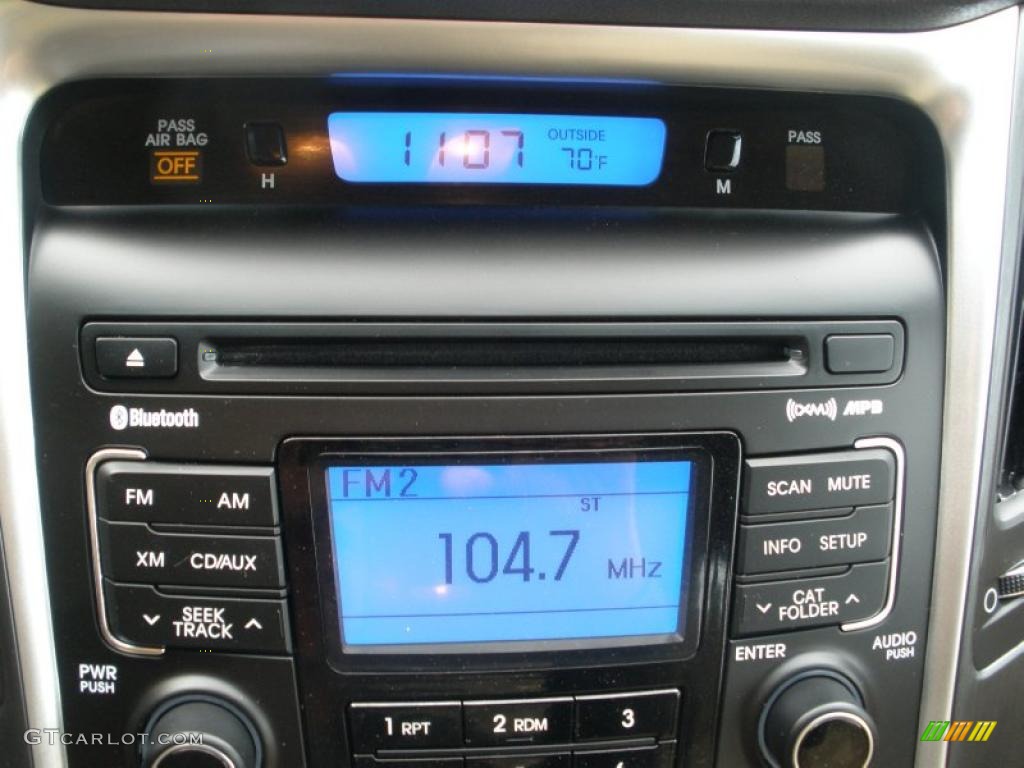 2011 Hyundai Sonata GLS Controls Photo #47232302