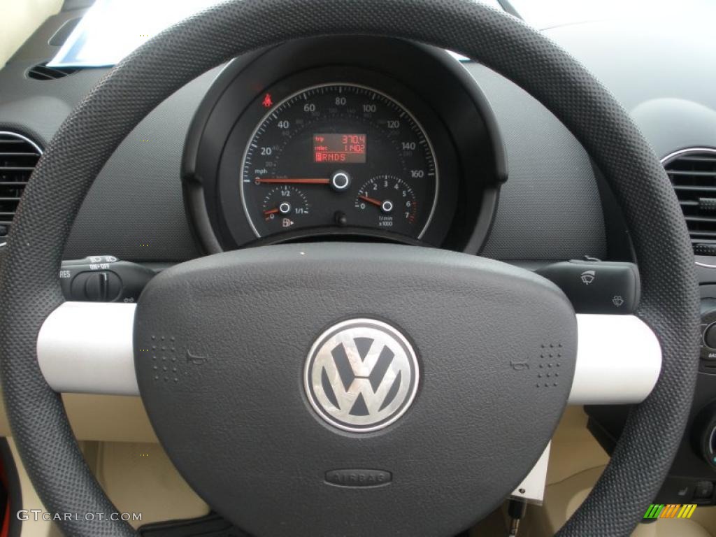 2008 Volkswagen New Beetle S Convertible Cream Beige Steering Wheel Photo #47232656