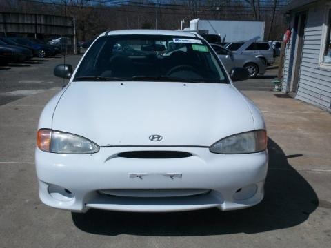 1999 Hyundai Accent GS Coupe Data, Info and Specs