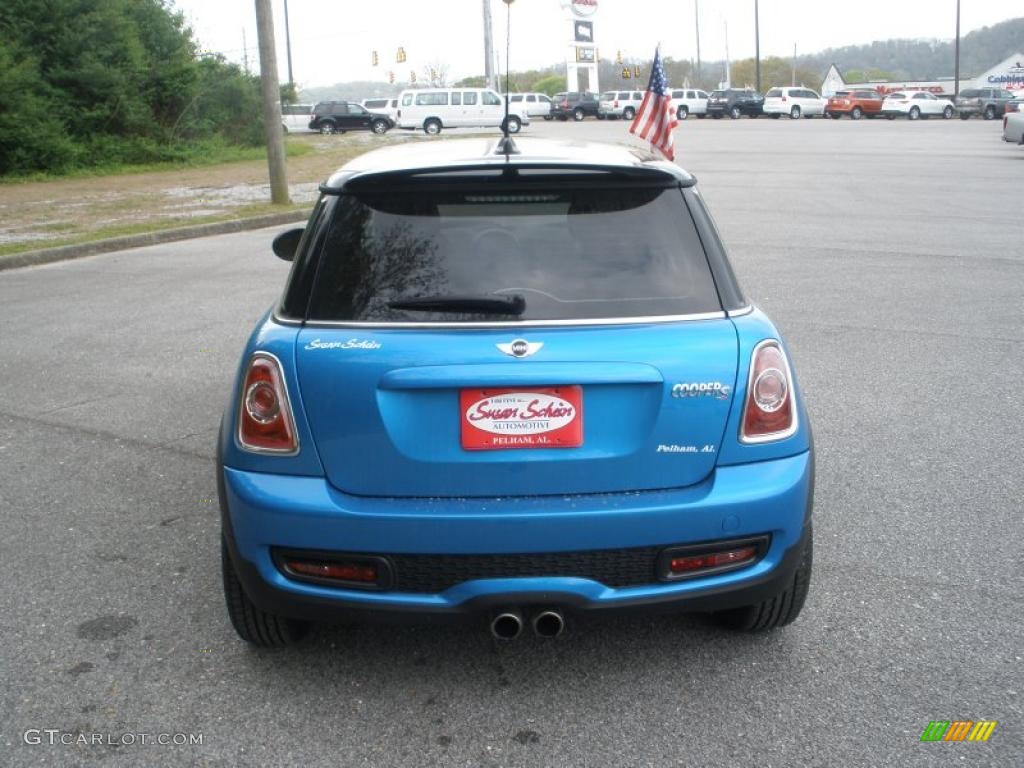 2011 Cooper S Hardtop - Laser Blue Metallic / Carbon Black photo #4