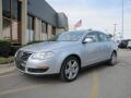 Reflex Silver - Passat Komfort Sedan Photo No. 3