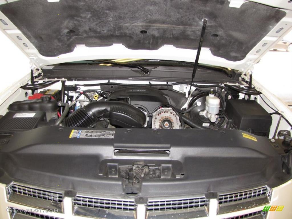 2009 Cadillac Escalade ESV AWD Engine Photos