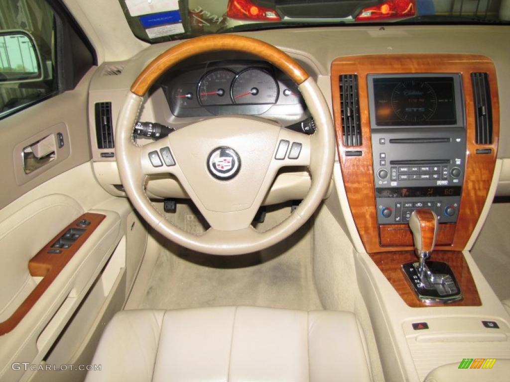 2007 Cadillac STS V6 Cashmere Dashboard Photo #47236634