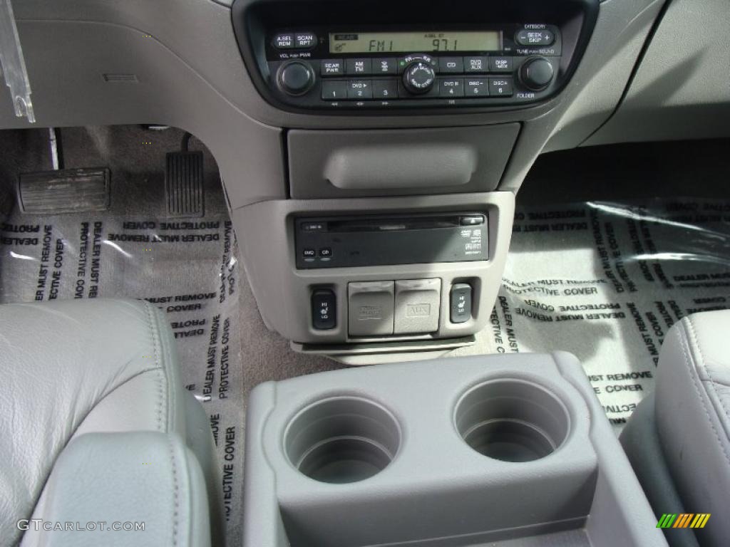 2009 Honda Odyssey EX-L Controls Photo #47236928