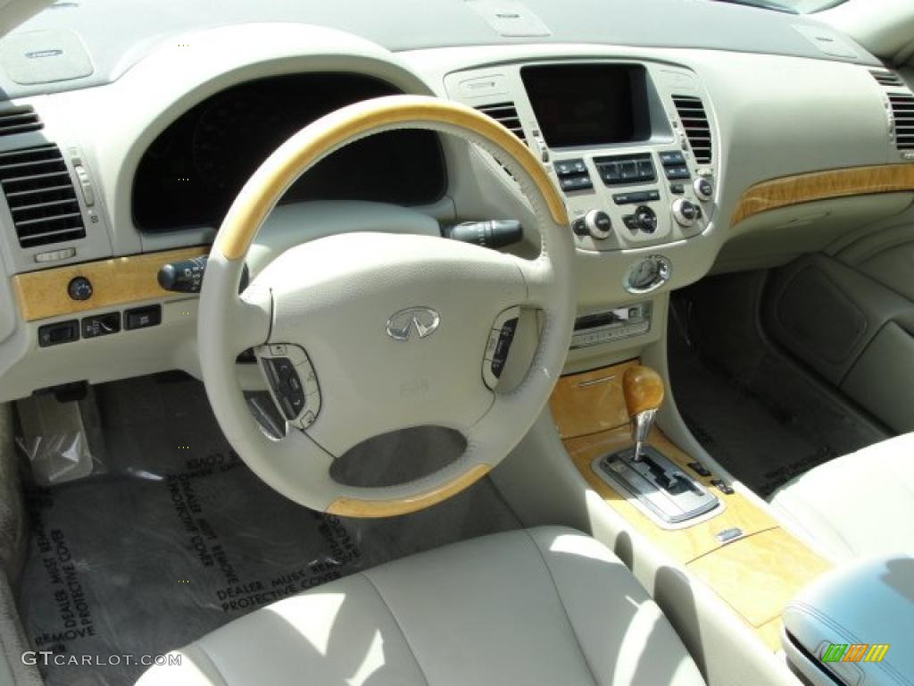 Latte Interior 2002 Infiniti Q 45 Photo #47240819