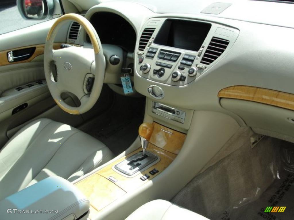 2002 Infiniti Q 45 Latte Dashboard Photo #47240837