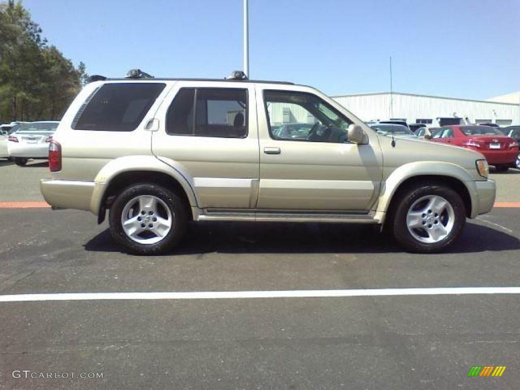 Tuscan Beige Metallic 2001 Infiniti QX4 4x4 Exterior Photo #47242403