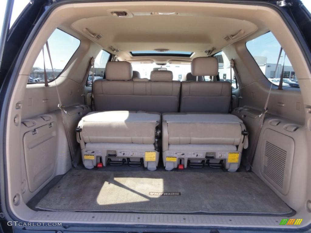 2001 Toyota Sequoia Limited 4x4 Trunk Photo #47243840