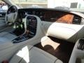 Winter Gold Metallic - XJ Vanden Plas Photo No. 26