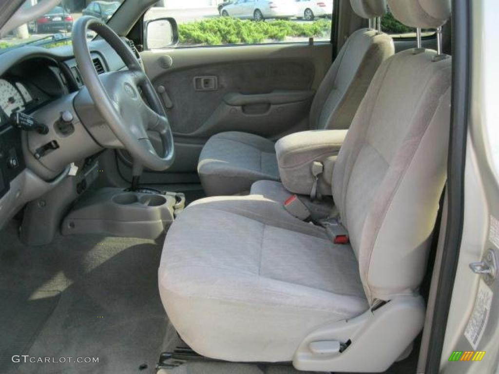 Charcoal Interior 2004 Toyota Tacoma SR5 Xtracab Photo #47245160