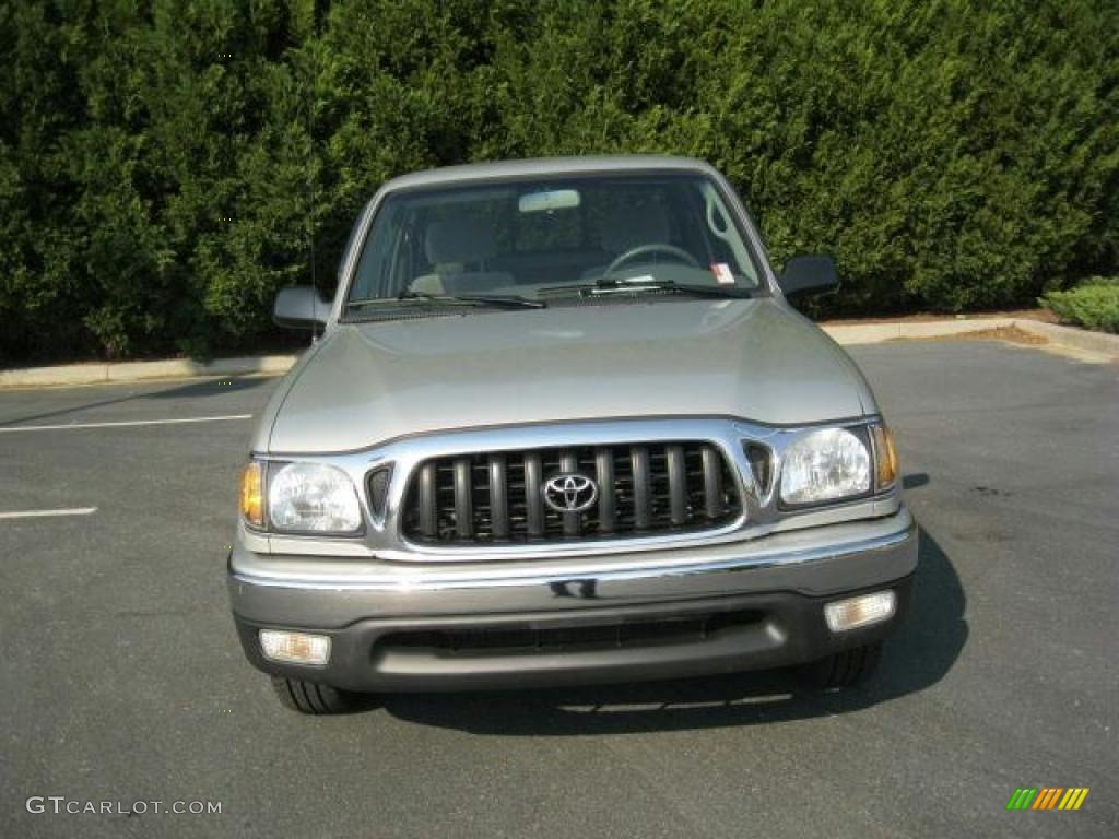 2004 Tacoma SR5 Xtracab - Lunar Mist Metallic / Charcoal photo #20