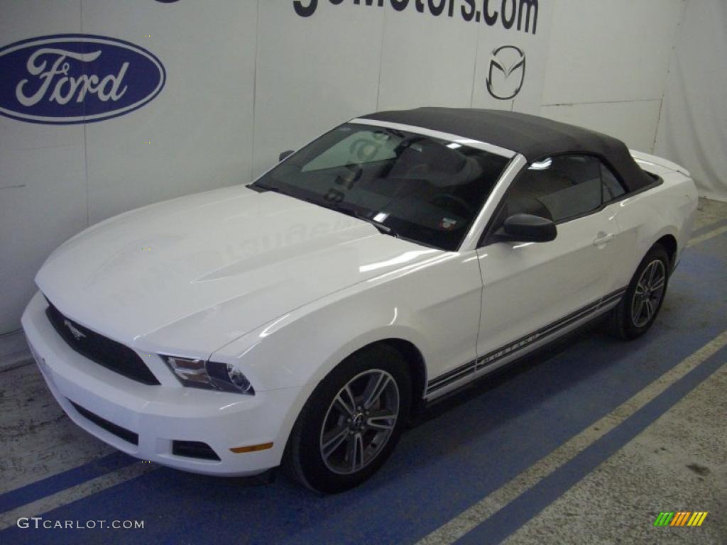 2010 Mustang V6 Convertible - Performance White / Saddle photo #2