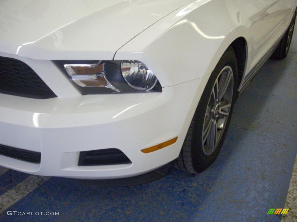 2010 Mustang V6 Convertible - Performance White / Saddle photo #5