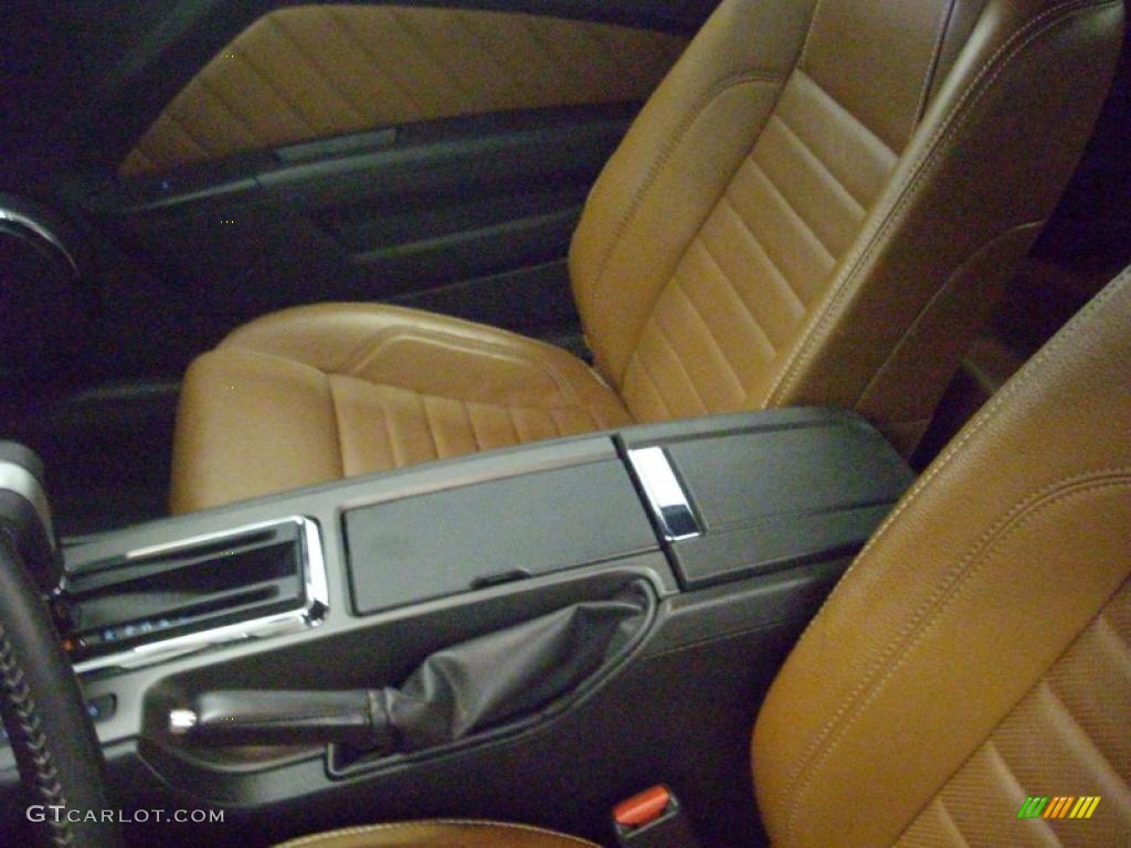 2010 Mustang V6 Convertible - Performance White / Saddle photo #30
