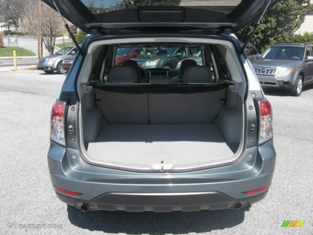2009 Subaru Forester 2.5 X Premium Trunk Photo #47249246