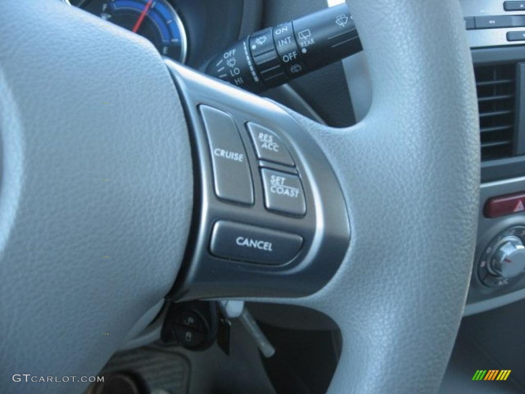 2009 Subaru Forester 2.5 X Premium Controls Photo #47249303