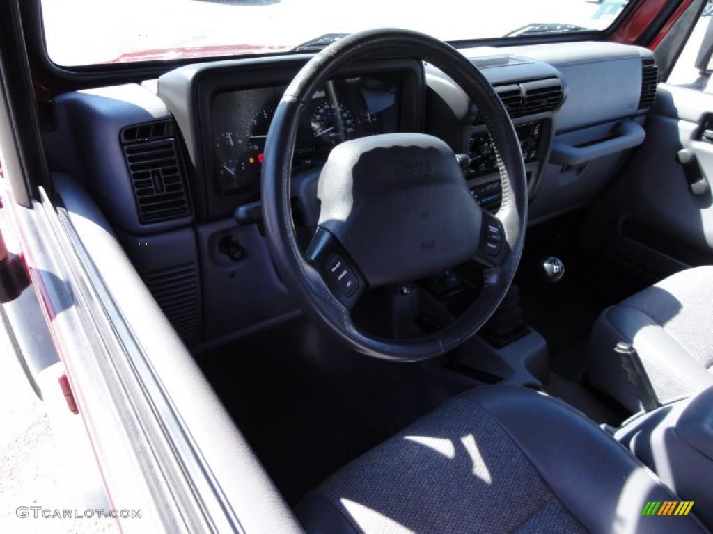 1998 Wrangler Sport 4x4 - Chili Pepper Red Pearl / Gray photo #12