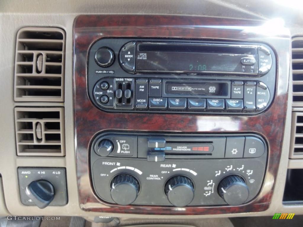 2002 Dodge Durango SLT 4x4 Controls Photo #47250080