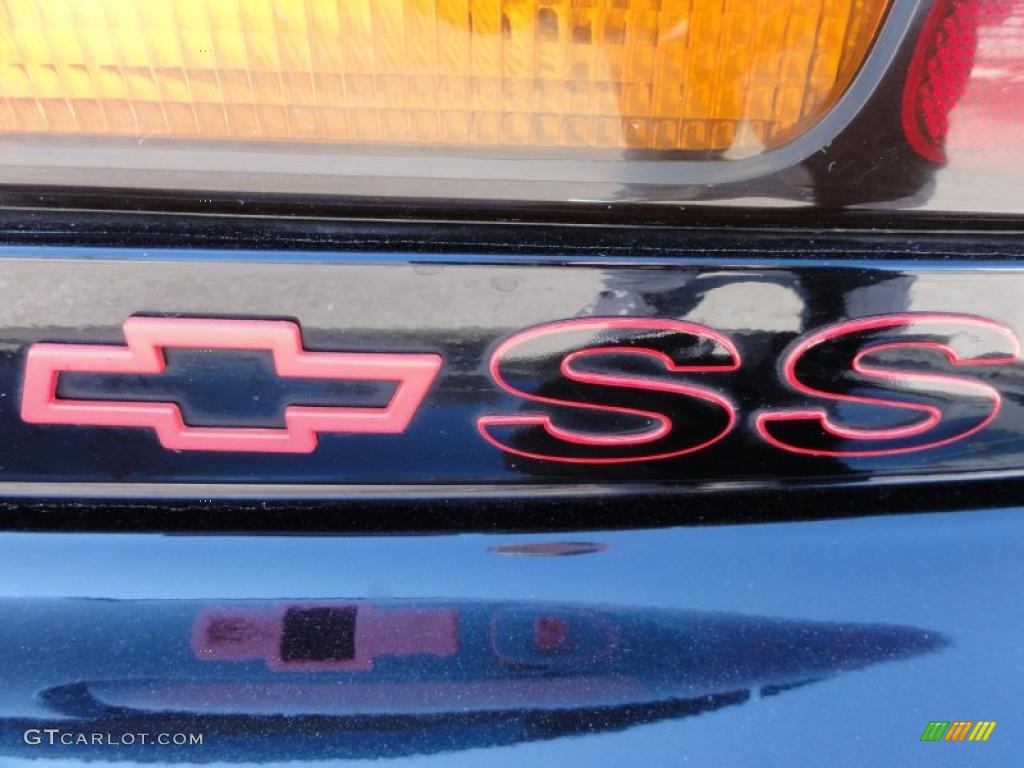 2000 Chevrolet Camaro Z28 SS Convertible Marks and Logos Photo #47250647
