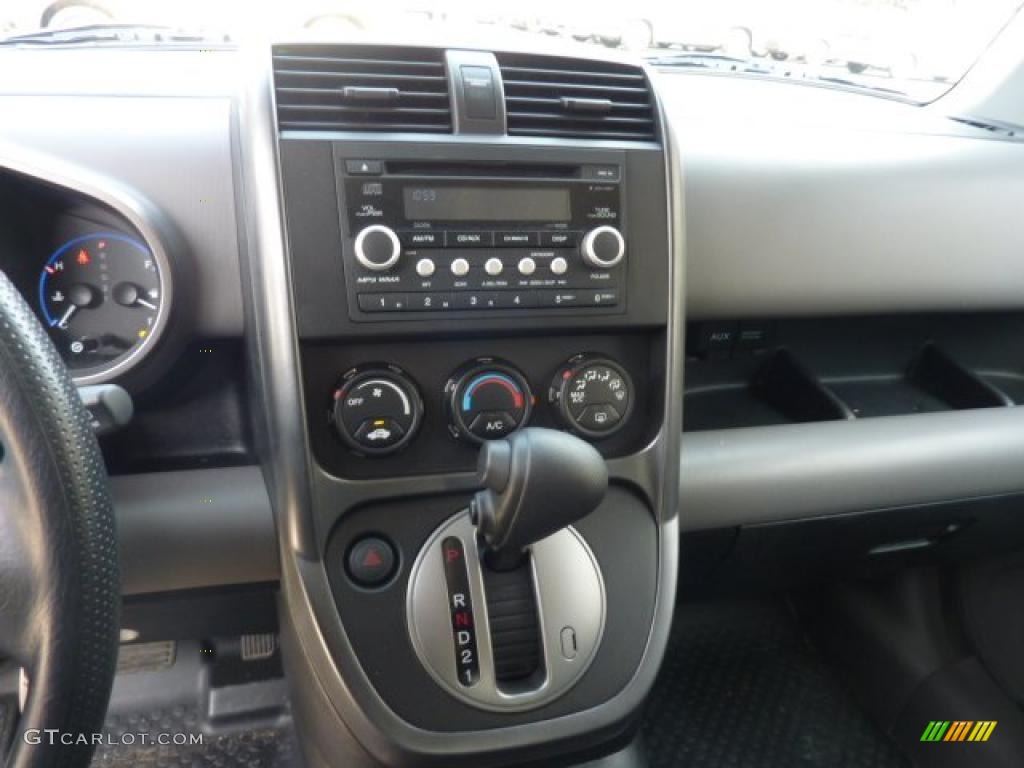 2009 Honda Element EX AWD Controls Photo #47252441