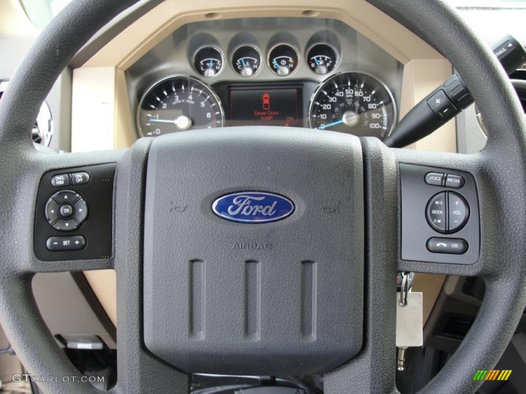 2011 Ford F250 Super Duty XLT Crew Cab Controls Photo #47253548